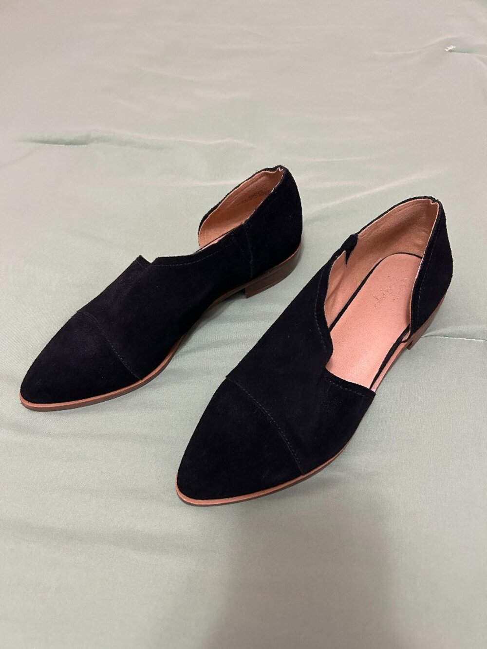 Crown Vintage Pointed Toe Slip-On Flats